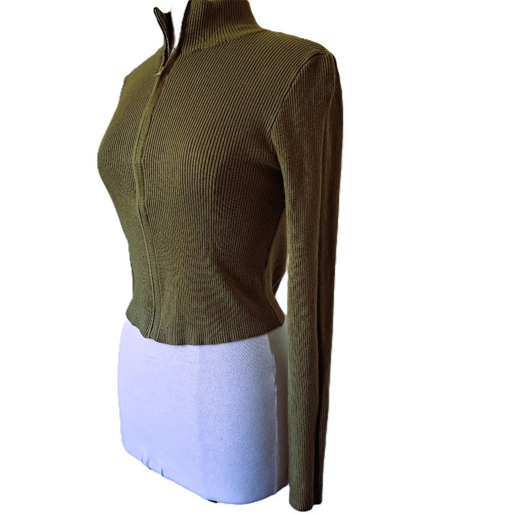 Debut Juniors Top Knit Long Sleeve Size XL Color 0live Zipper Up Great Condition